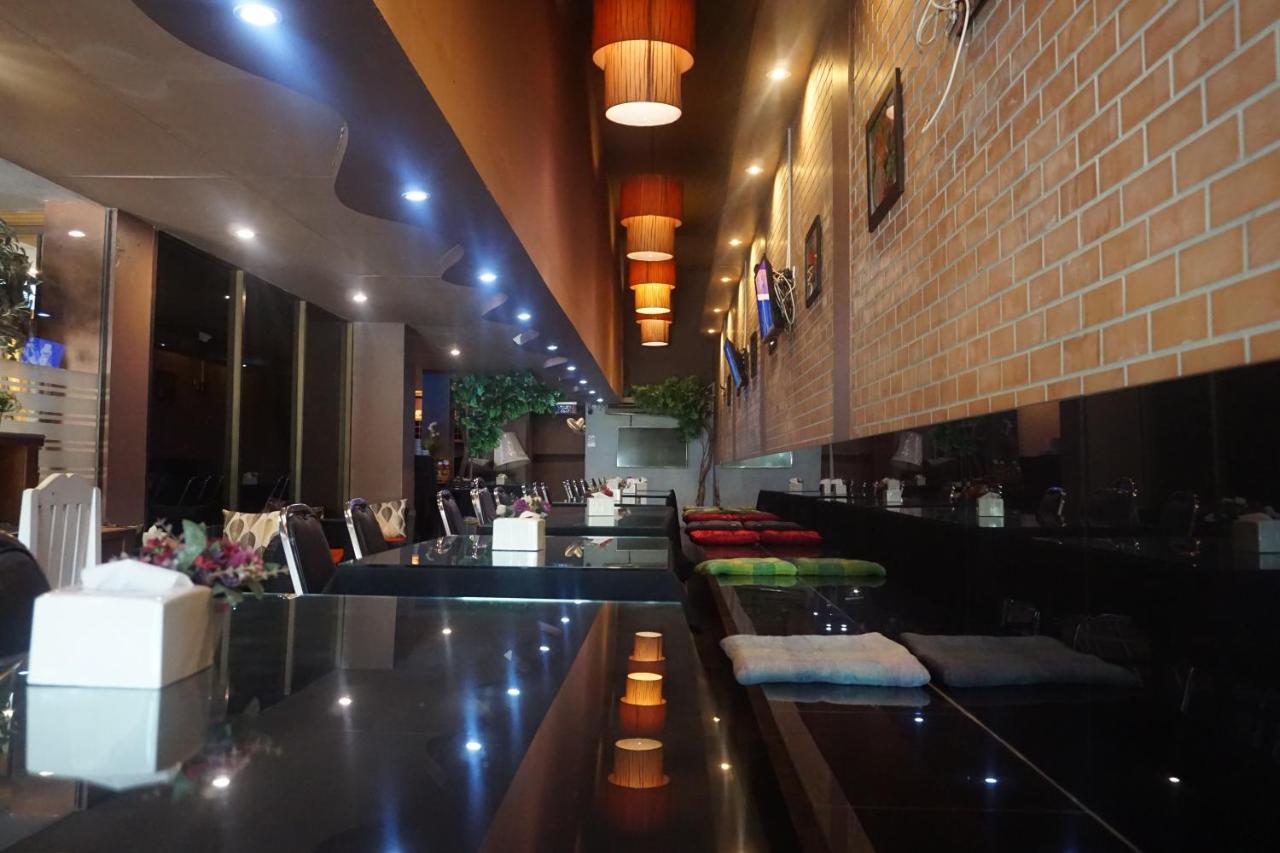 Bangkok Travel Suites Hotel Нонтабури Екстериор снимка